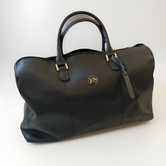 Black carry on duffle bag attaches to suitcase classic minimalist quiet luxury - Picture 1 of 7